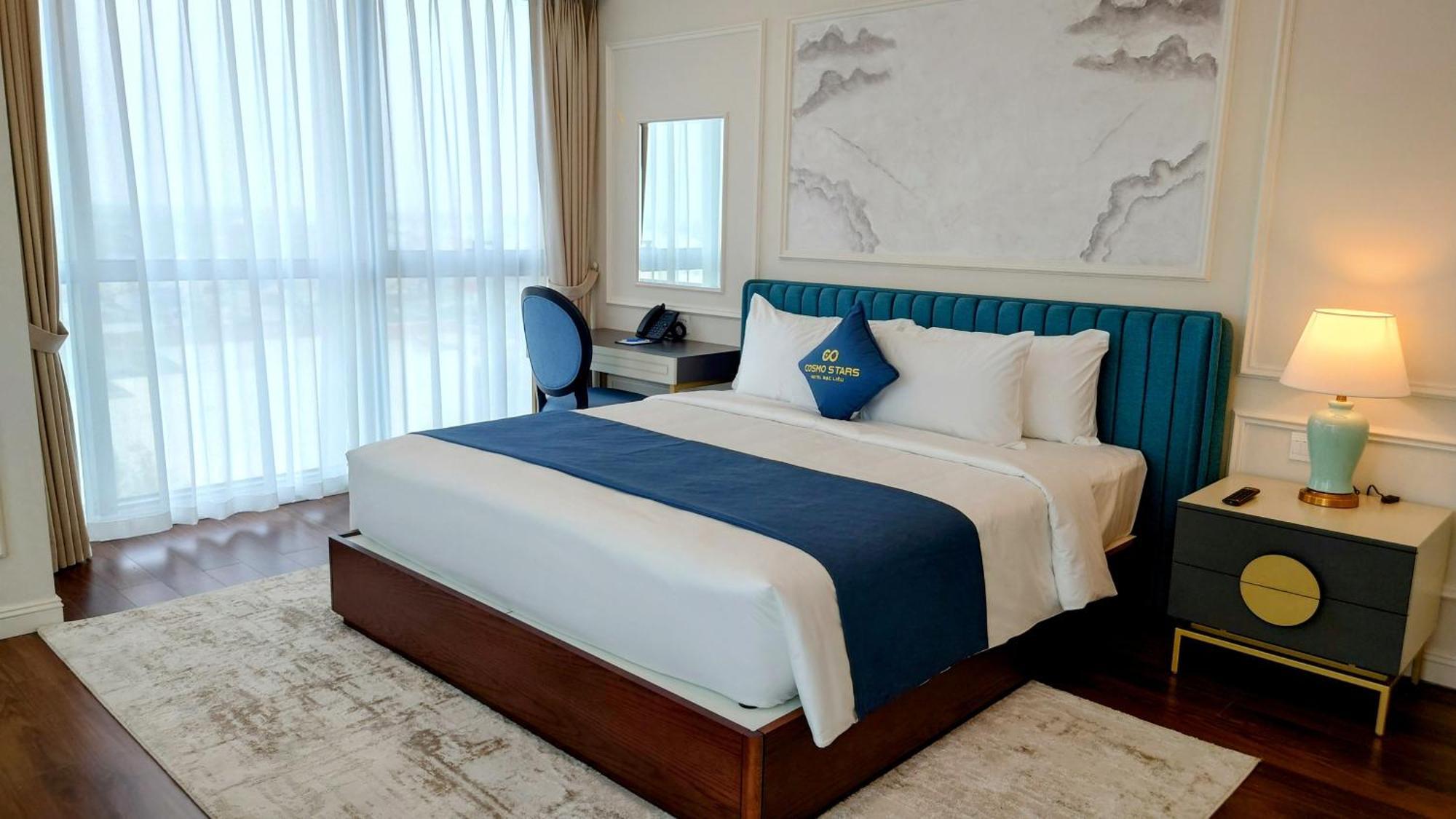 Cosmo Stars Hotel Bac Lieu Экстерьер фото